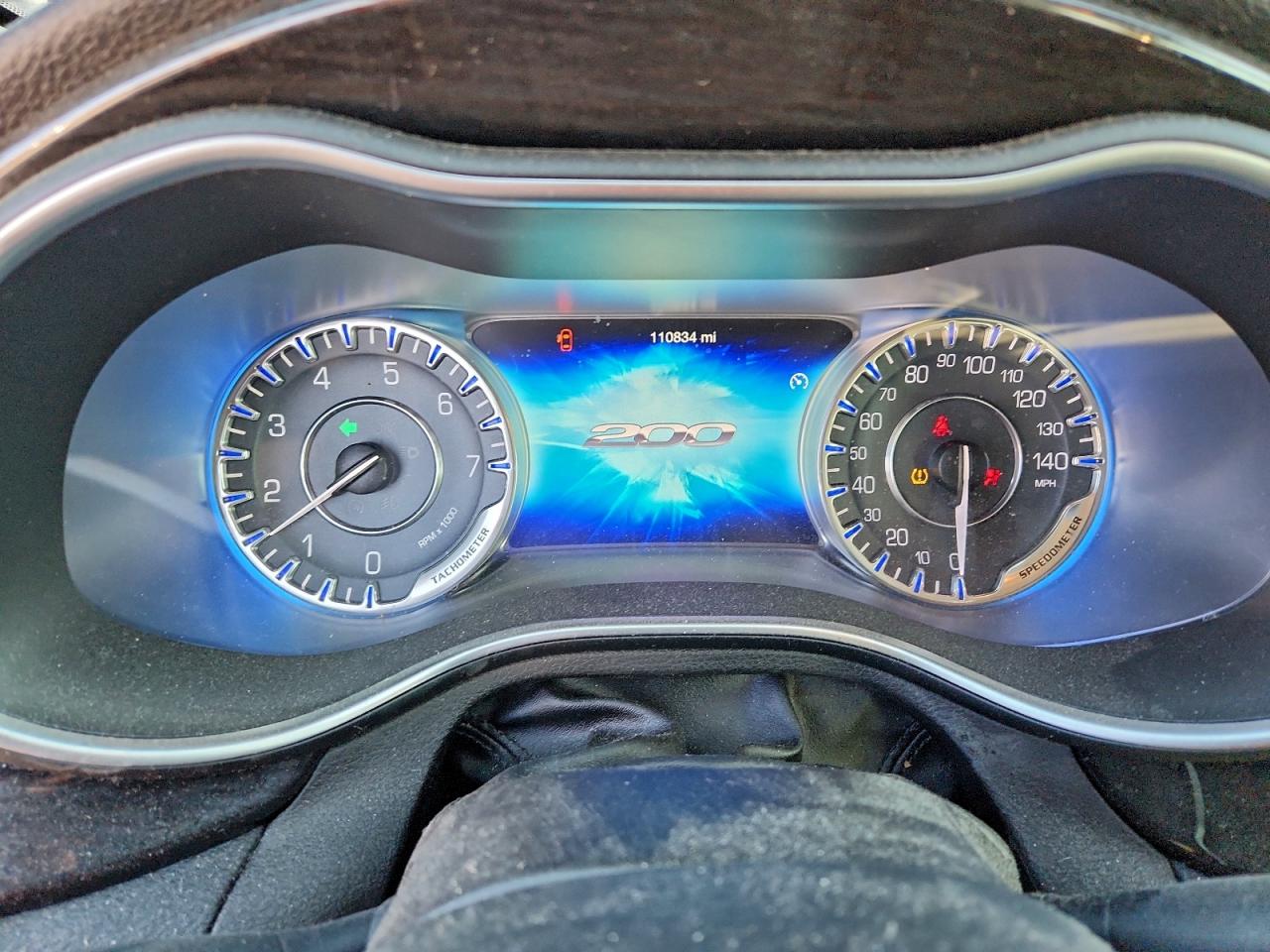 2015 CHRYSLER 200 C photo 9