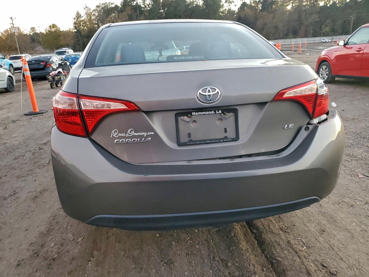 2018 TOYOTA COROLLA L photo 11