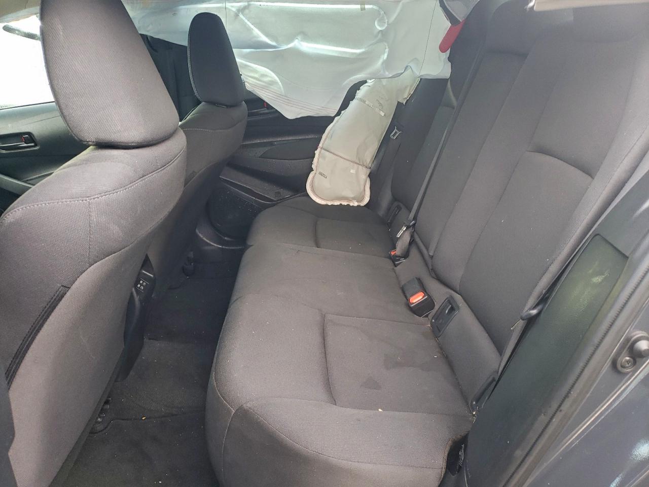 2024 TOYOTA COROLLA LE photo 10