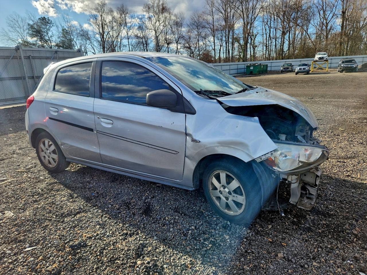 2015 MITSUBISHI MIRAGE ES photo 4