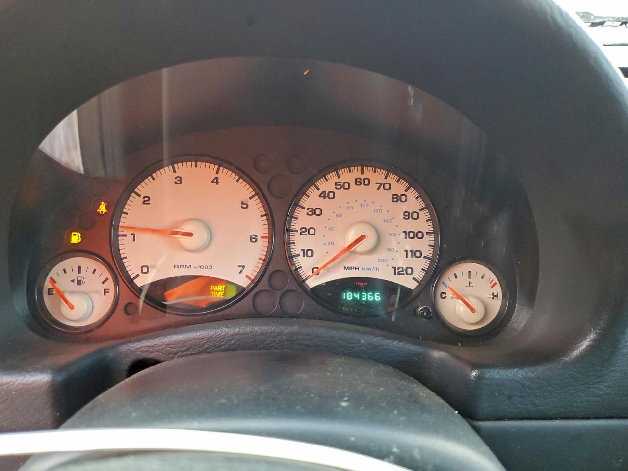 2004 JEEP LIBERTY SPORT photo 9