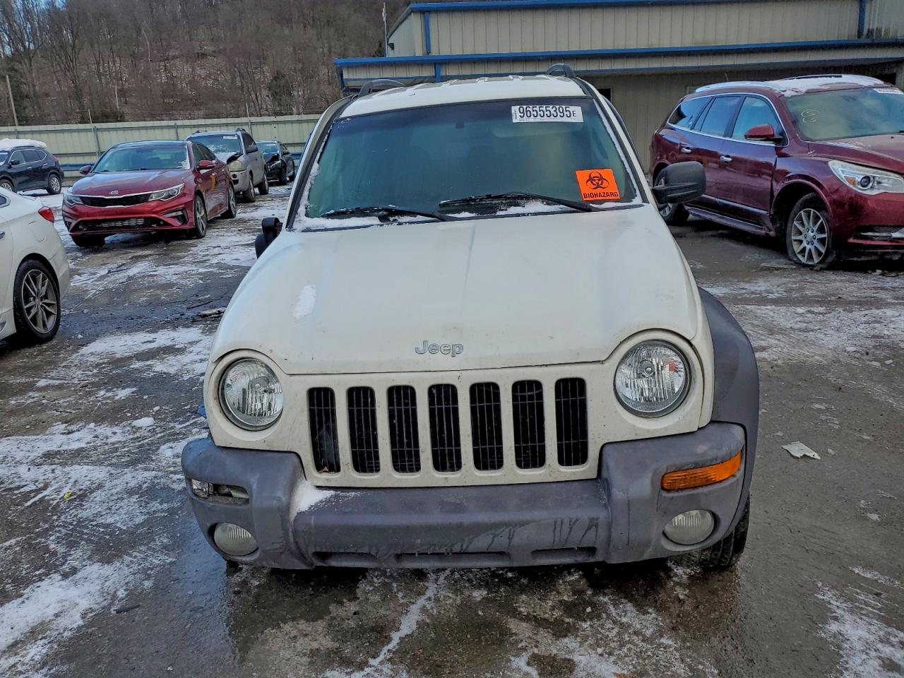 2004 JEEP LIBERTY SPORT photo 5