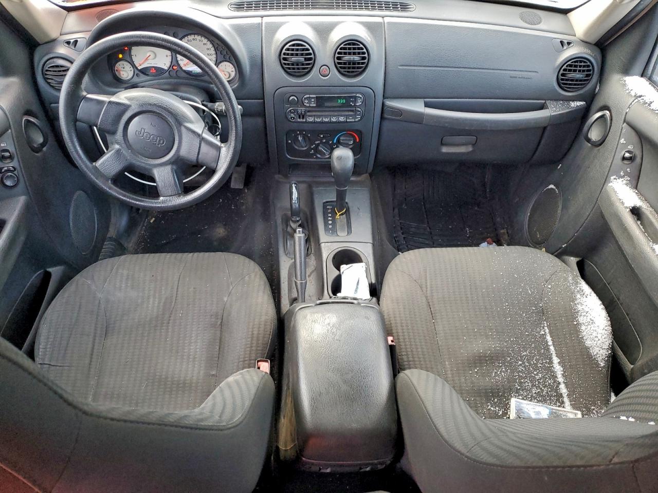 2004 JEEP LIBERTY SPORT photo 8