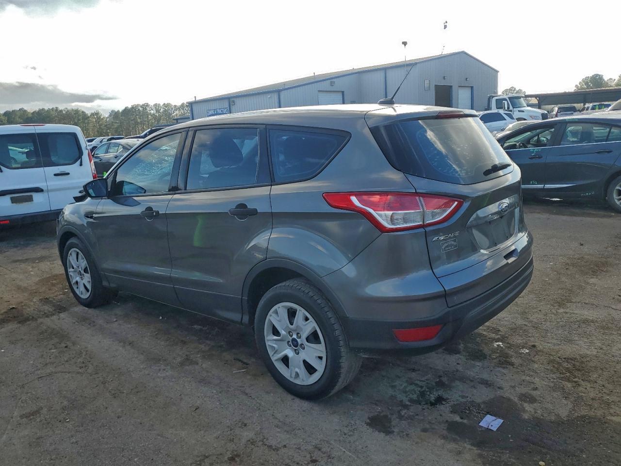 2014 FORD ESCAPE S photo 2