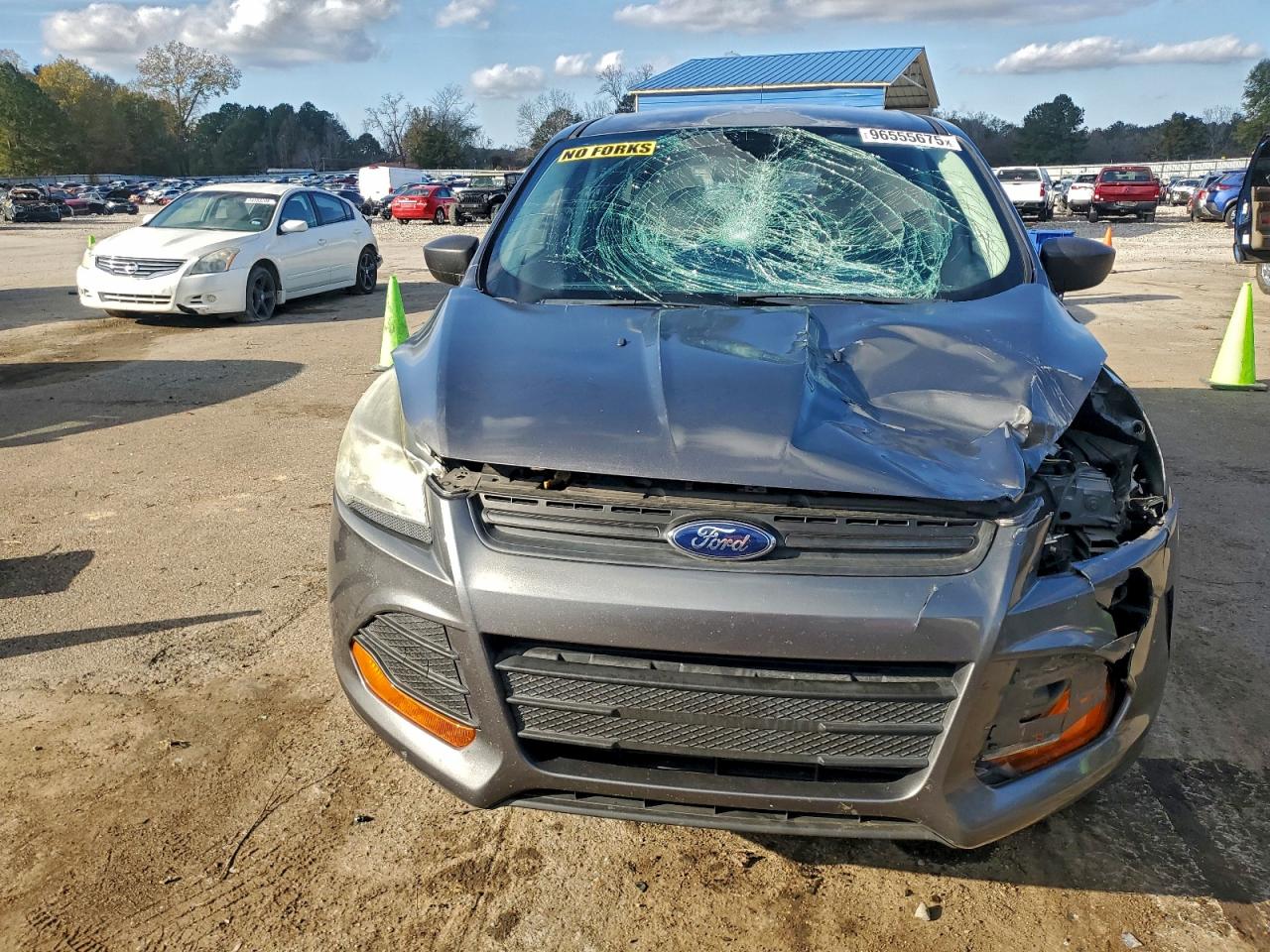2014 FORD ESCAPE S photo 5
