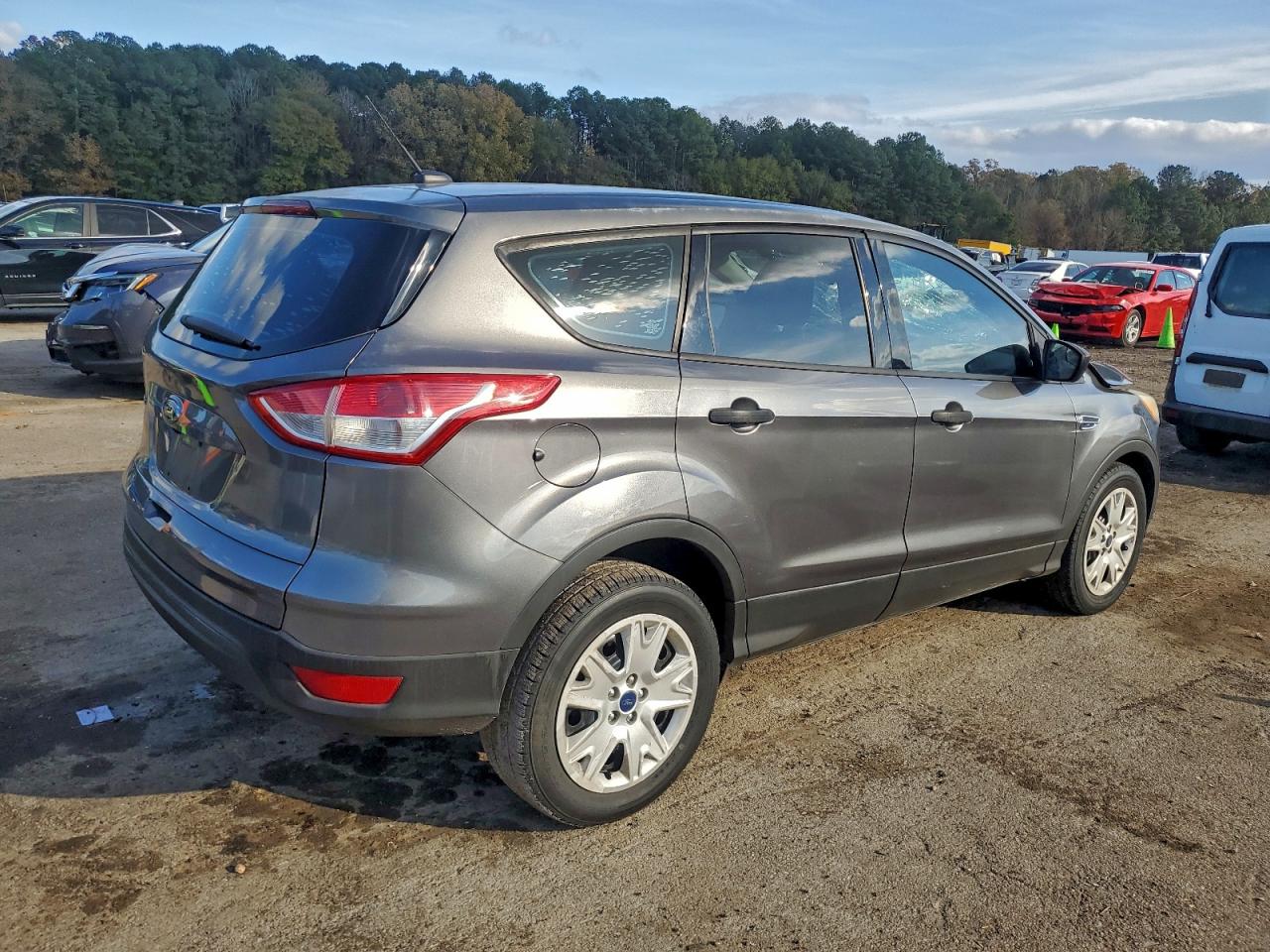 2014 FORD ESCAPE S photo 3