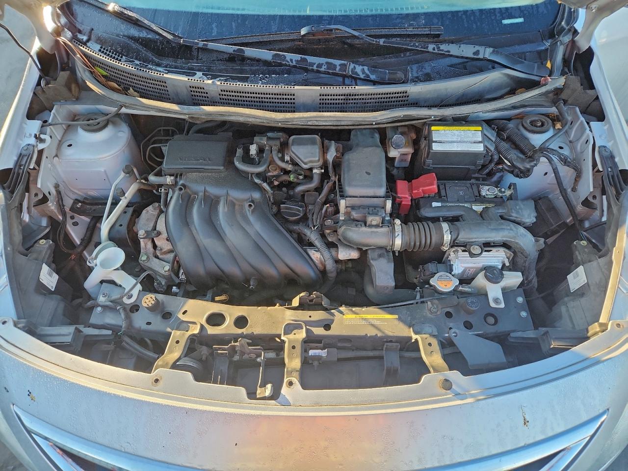 2018 NISSAN VERSA S photo 11