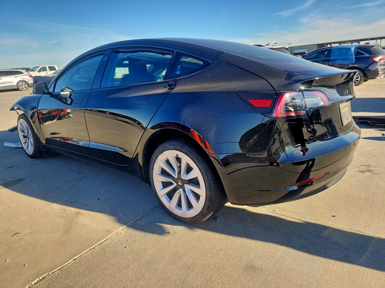 2022 TESLA MODEL 3 photo 2
