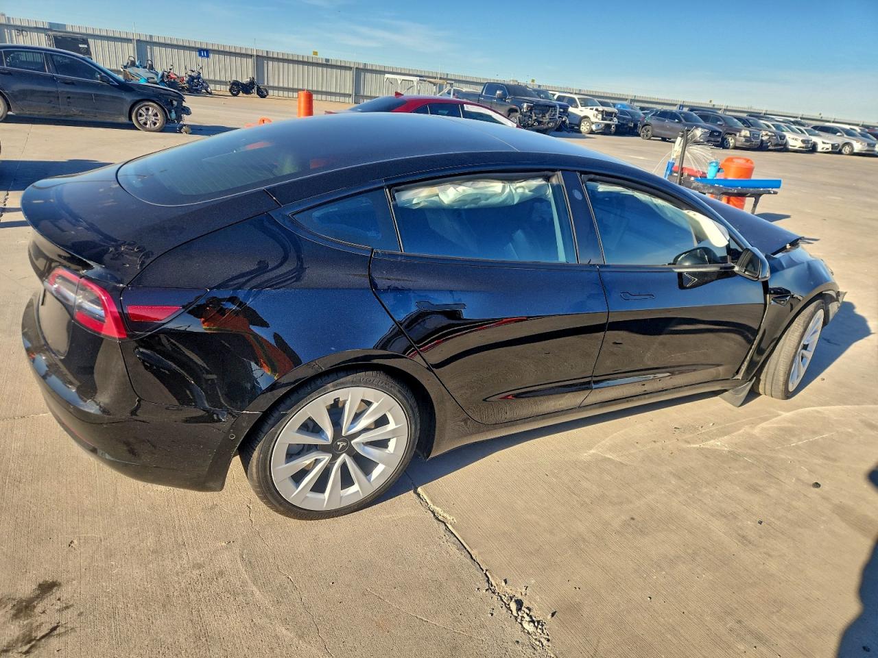 2022 TESLA MODEL 3 photo 3