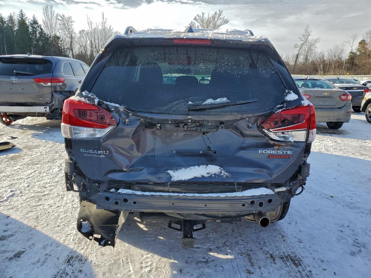 2022 SUBARU FORESTER SPORT photo 6