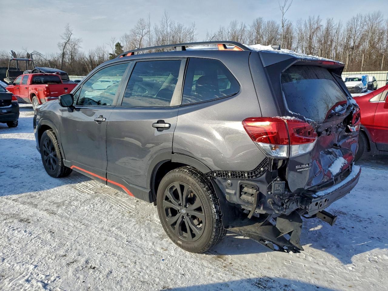2022 SUBARU FORESTER SPORT photo 2