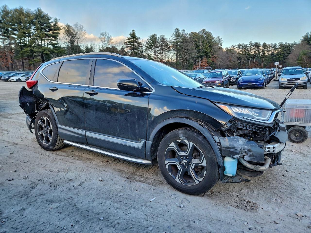 2018 HONDA CR-V TOURING photo 4