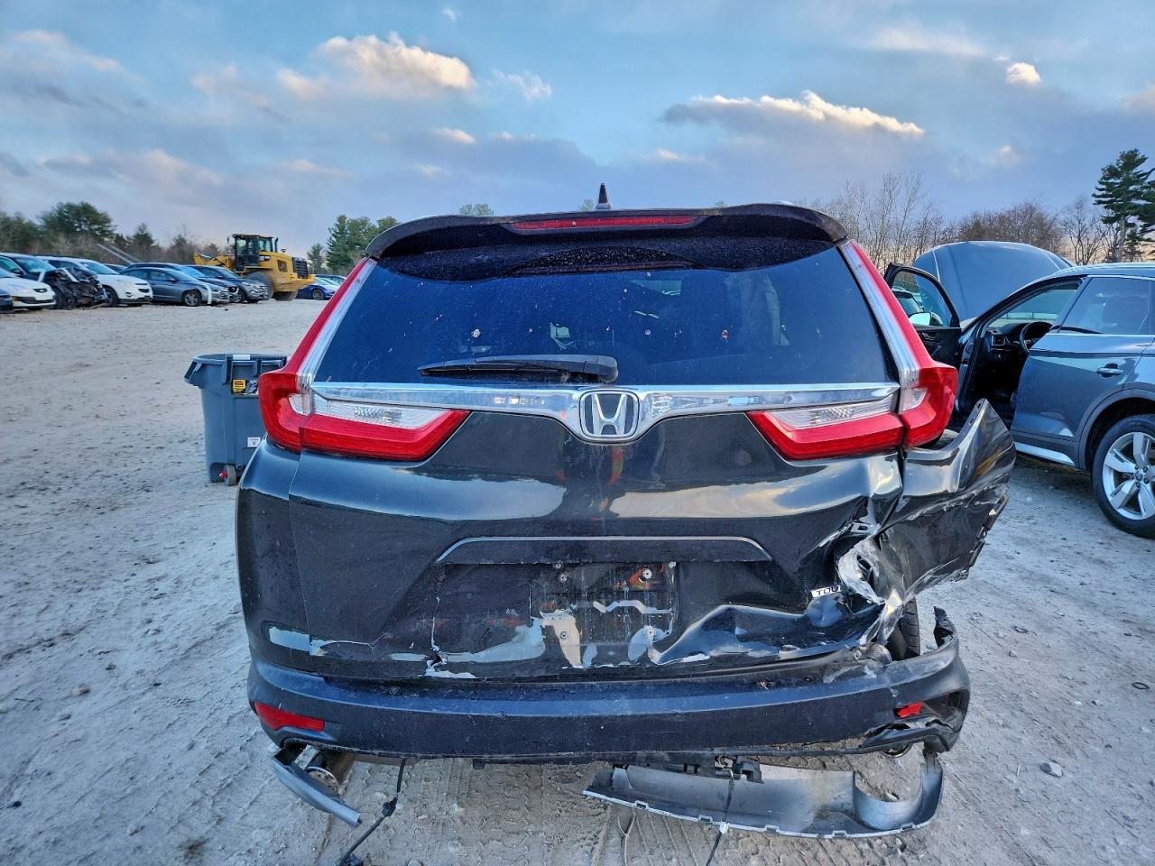 2018 HONDA CR-V TOURING photo 6