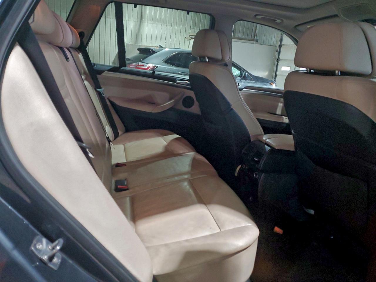 2011 BMW X5 XDRIVE50I photo 11