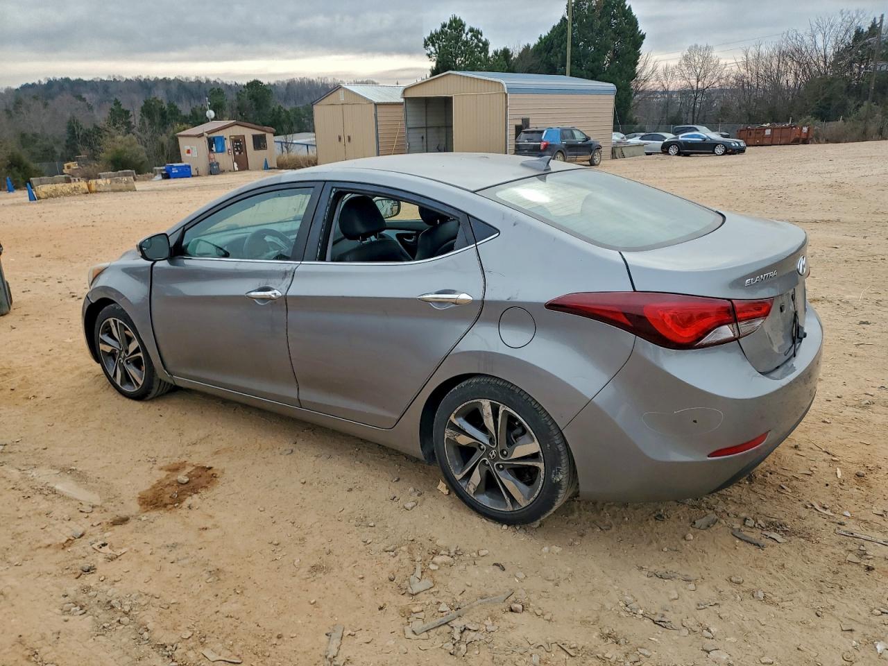 2015 HYUNDAI ELANTRA SE photo 2