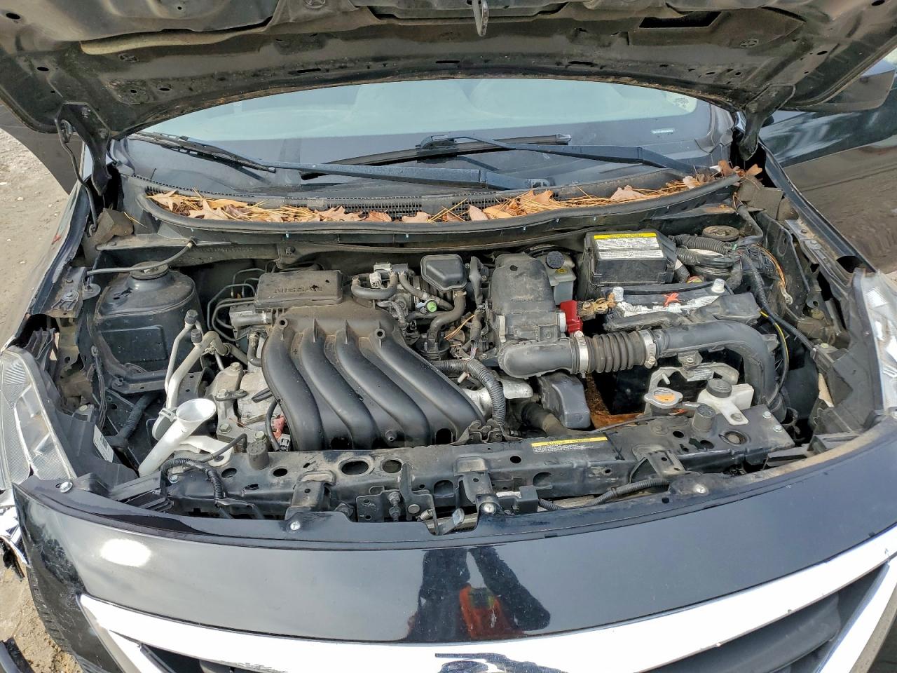 2018 NISSAN VERSA S photo 11