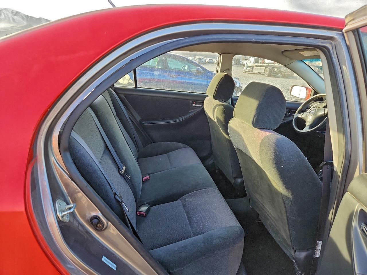 2004 TOYOTA COROLLA CE photo 10