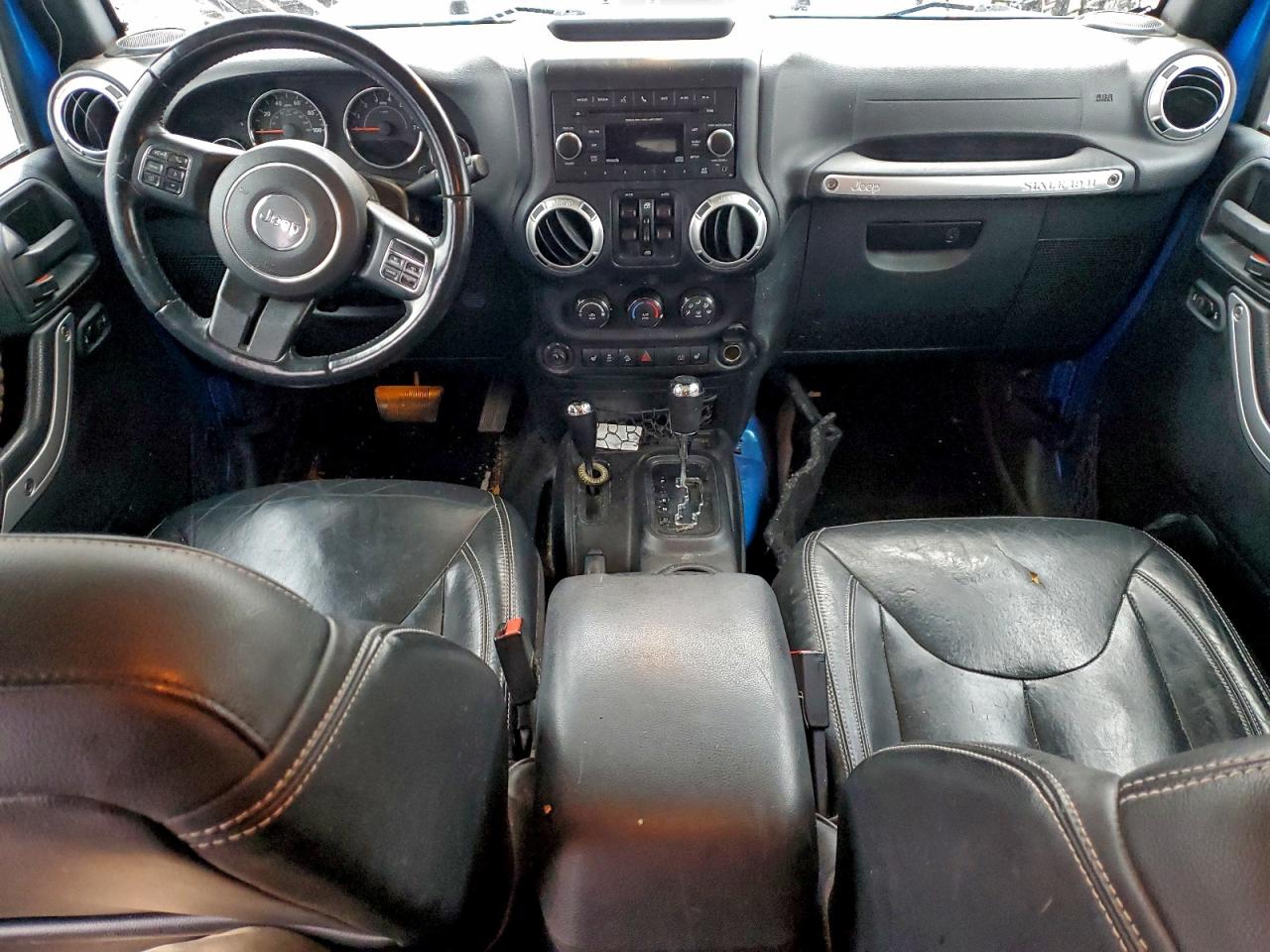 2016 JEEP WRANGLER UNLIMITED SAHARA photo 8