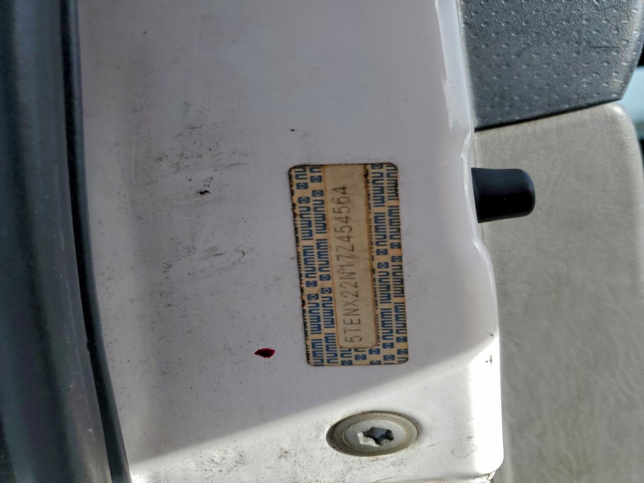 2007 TOYOTA TACOMA photo 12
