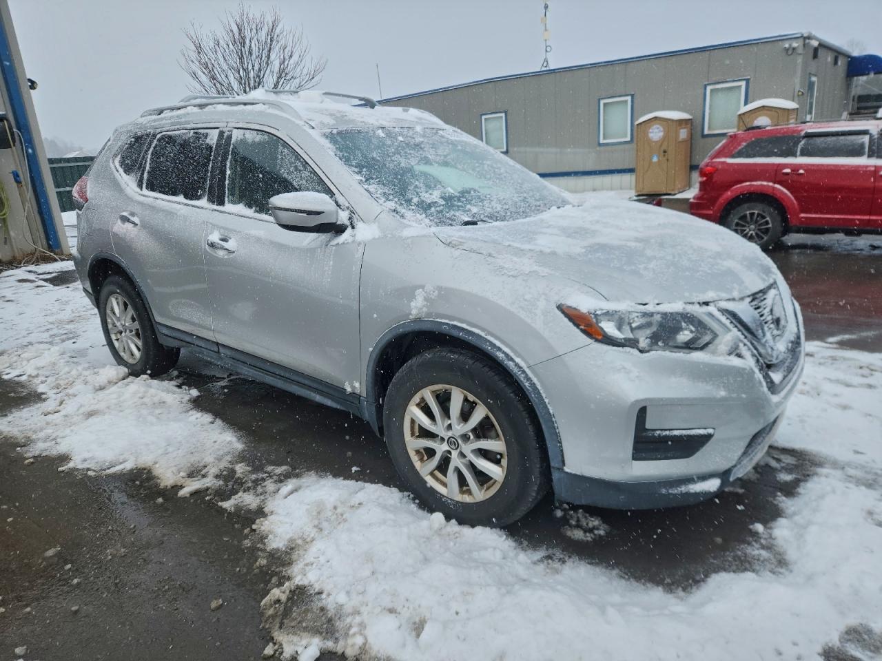 2020 NISSAN ROGUE S photo 4