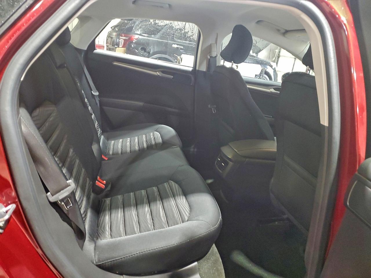 2016 FORD FUSION SE photo 10