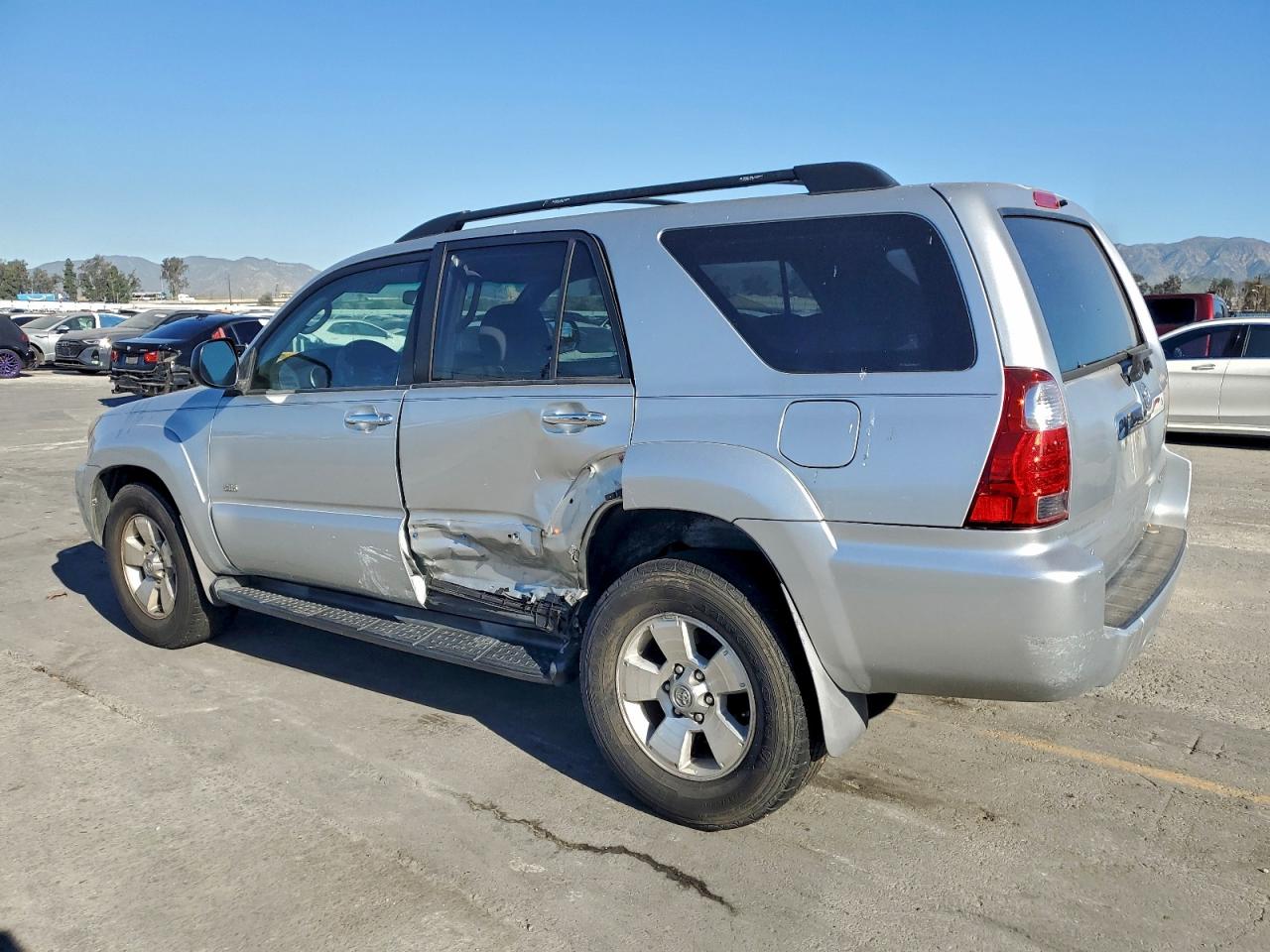 2007 TOYOTA 4RUNNER SR5 photo 2