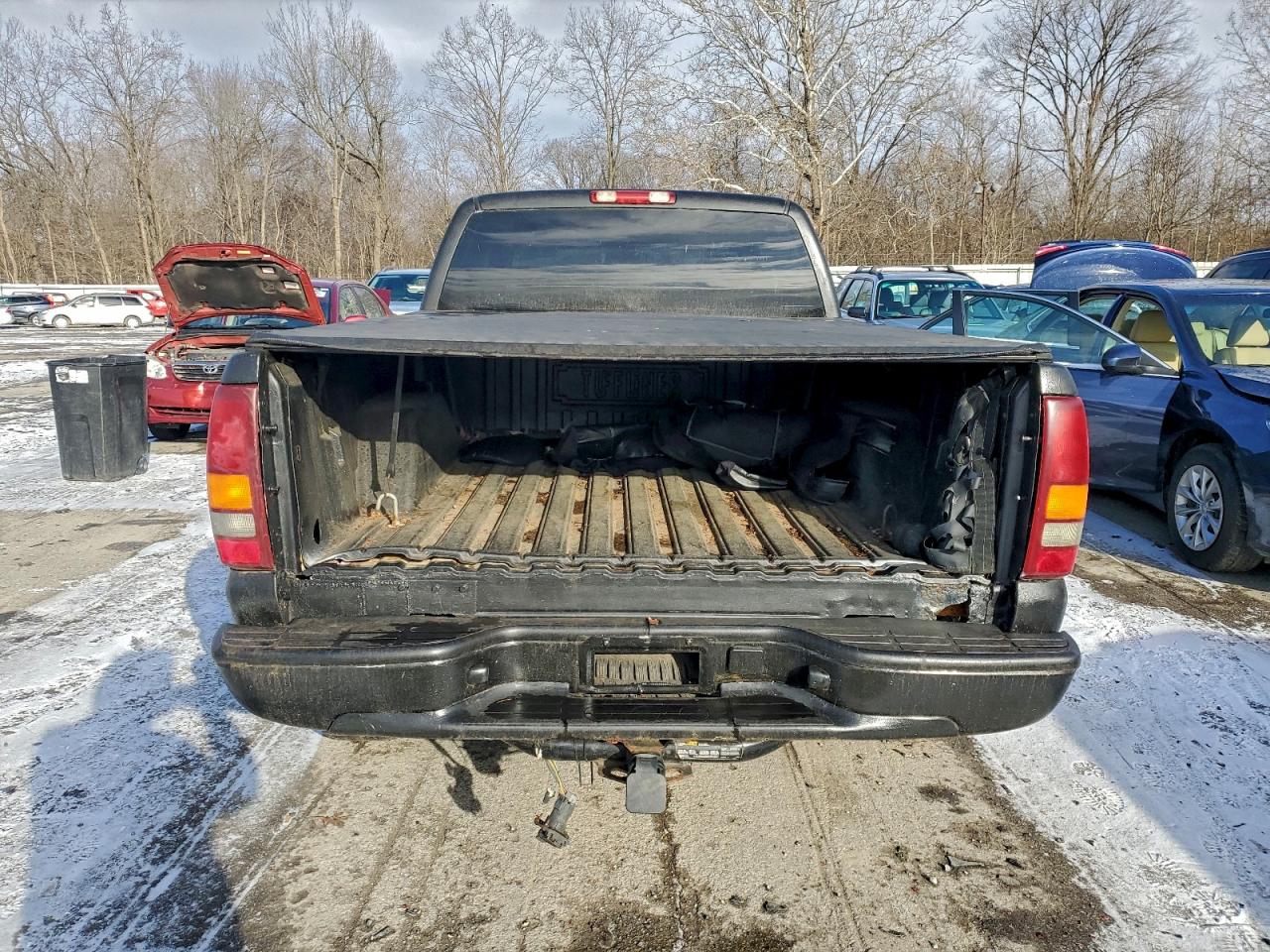2003 GMC NEW SIERRA K1500 photo 6