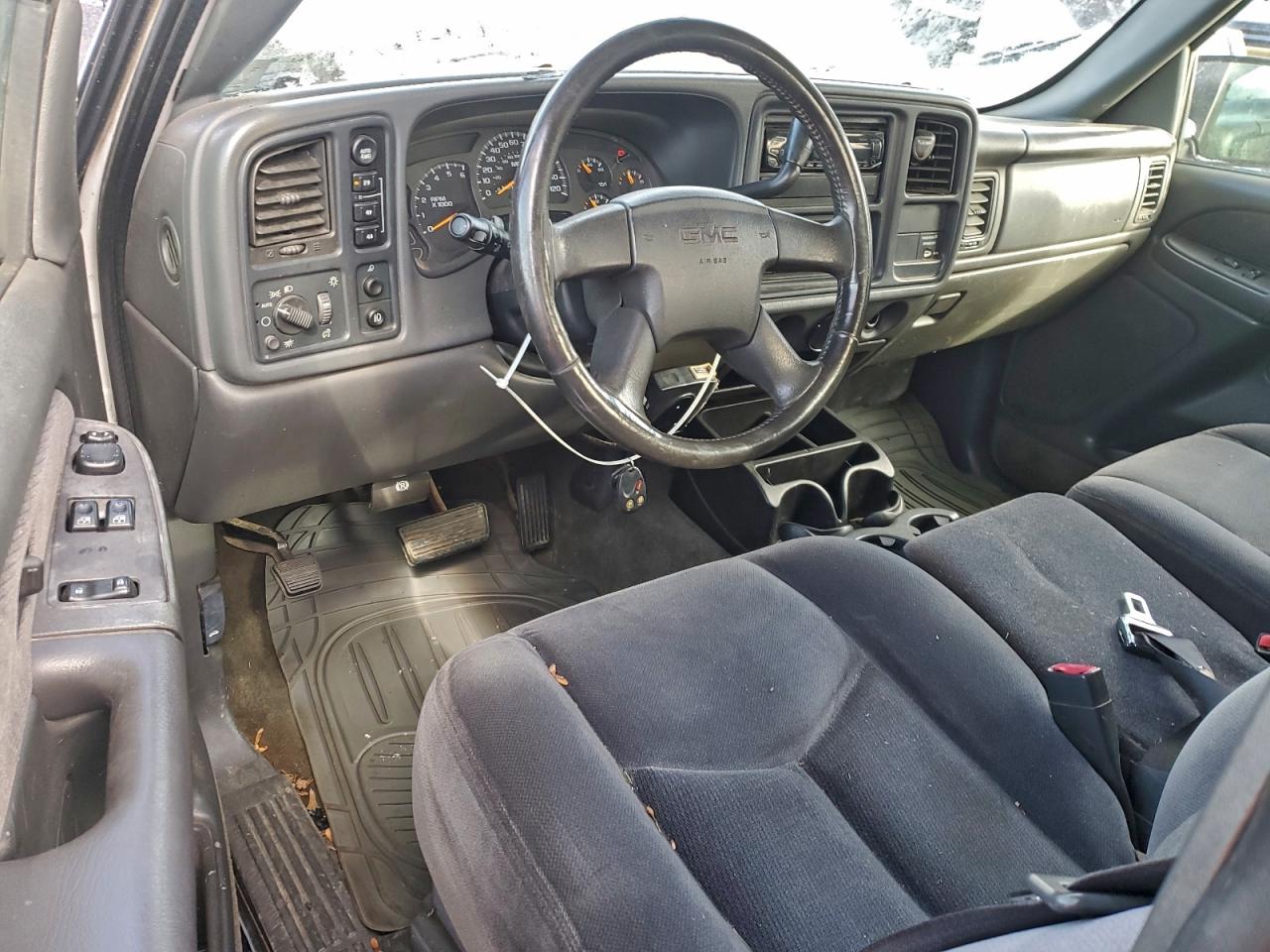 2003 GMC NEW SIERRA K1500 photo 8