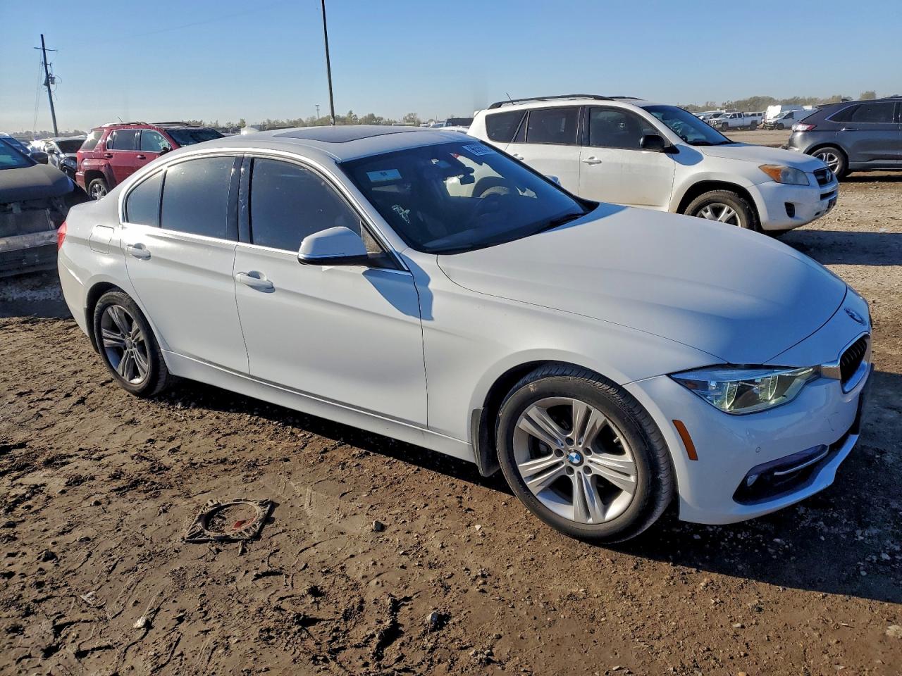 2017 BMW 330 I photo 4
