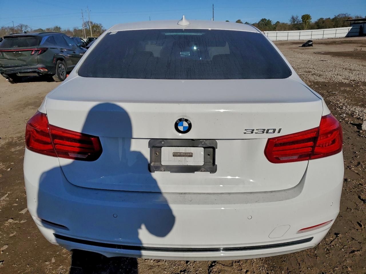 2017 BMW 330 I photo 6