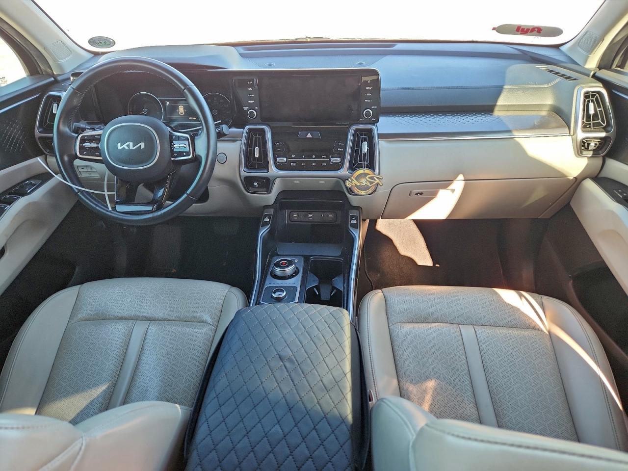 2022 KIA SORENTO EX photo 8