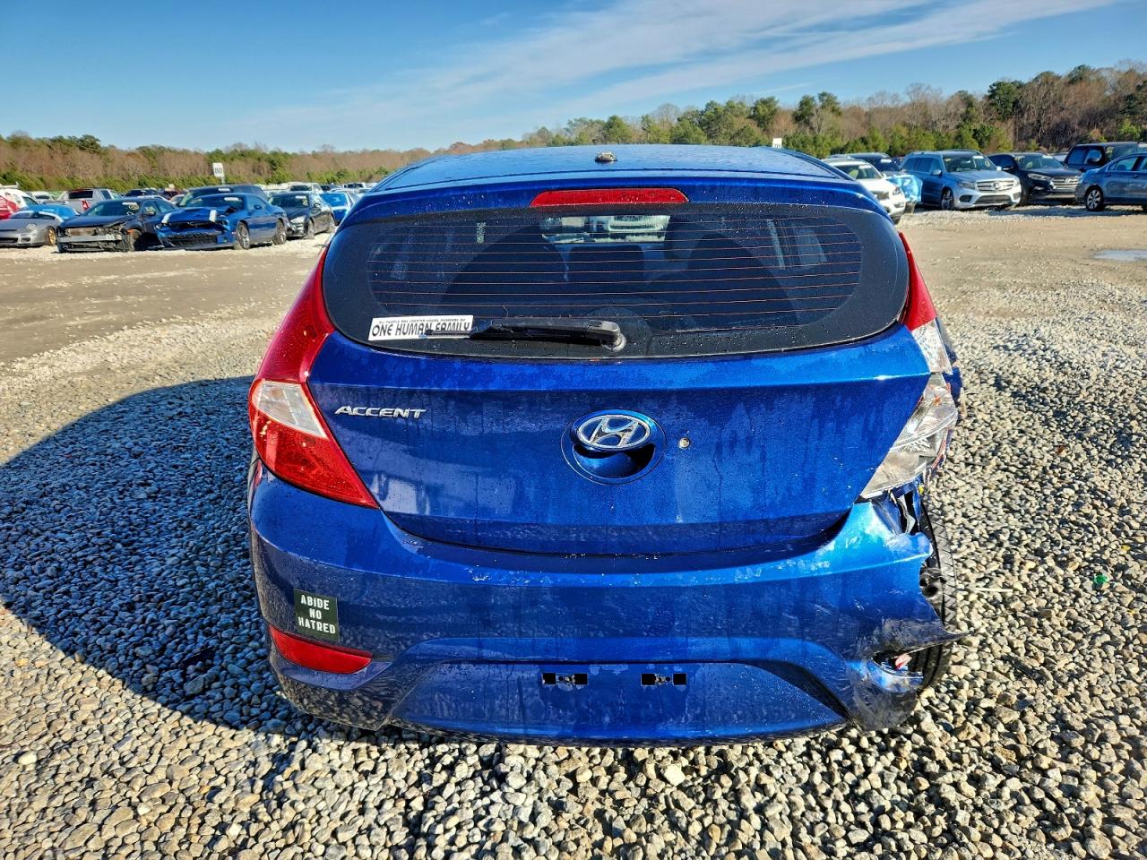 2016 HYUNDAI ACCENT SE photo 6