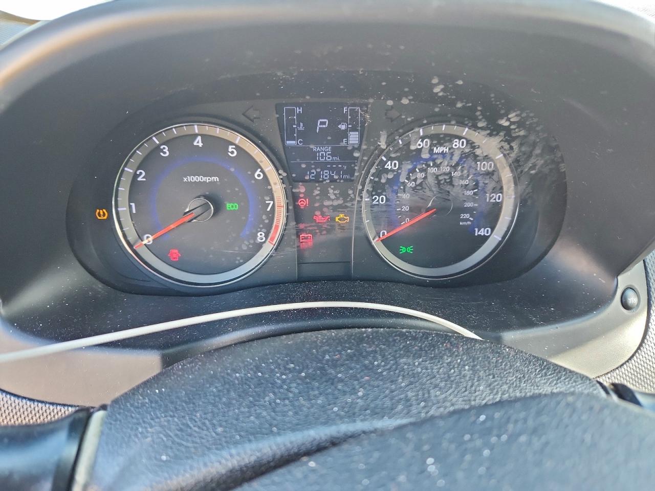 2016 HYUNDAI ACCENT SE photo 9