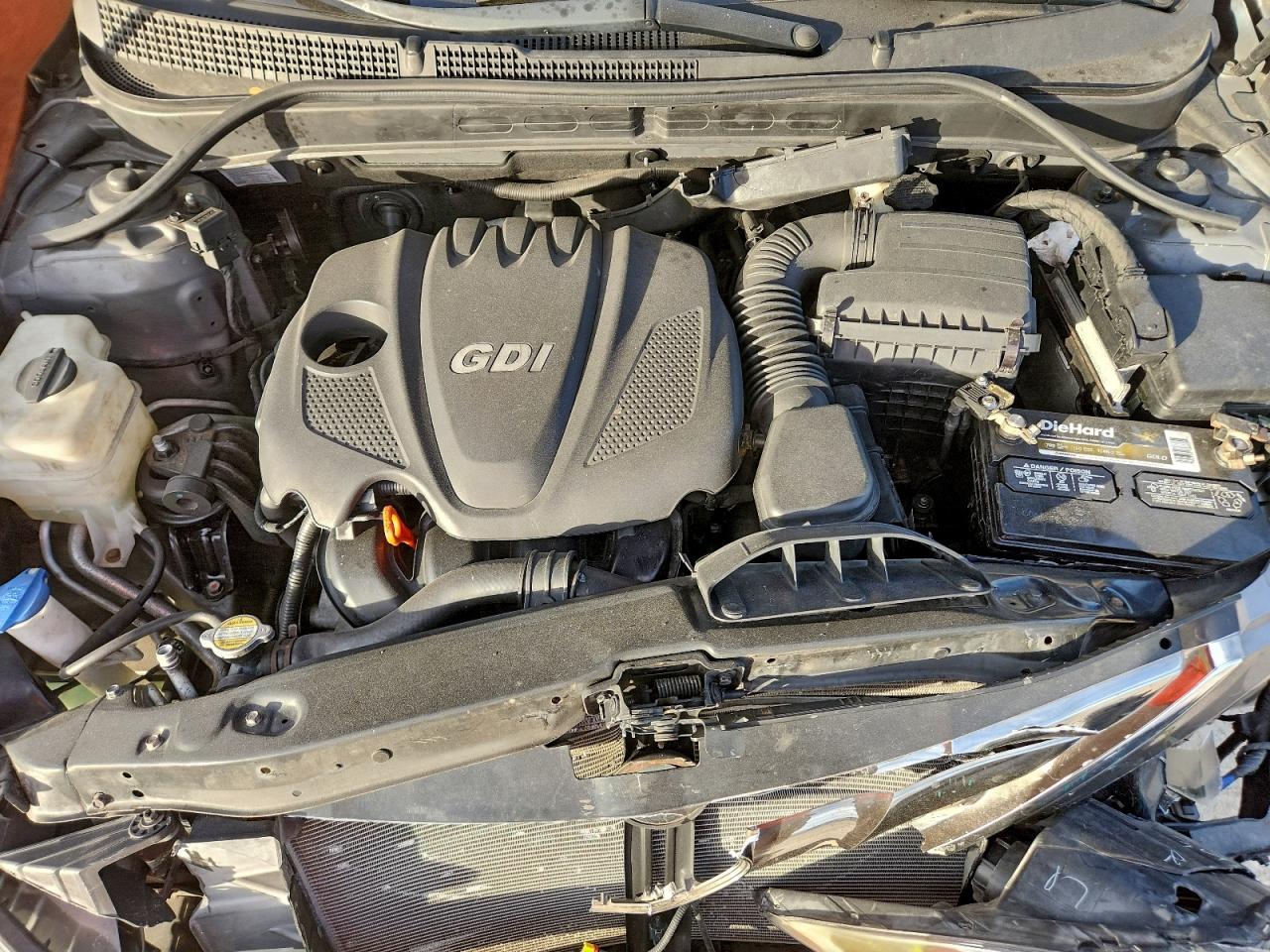 2011 HYUNDAI SONATA SE photo 11