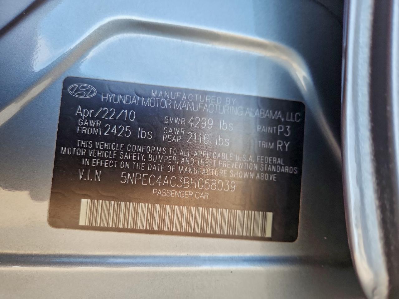 2011 HYUNDAI SONATA SE photo 13