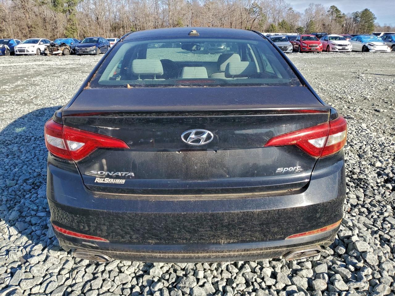 2015 HYUNDAI SONATA SPORT photo 6