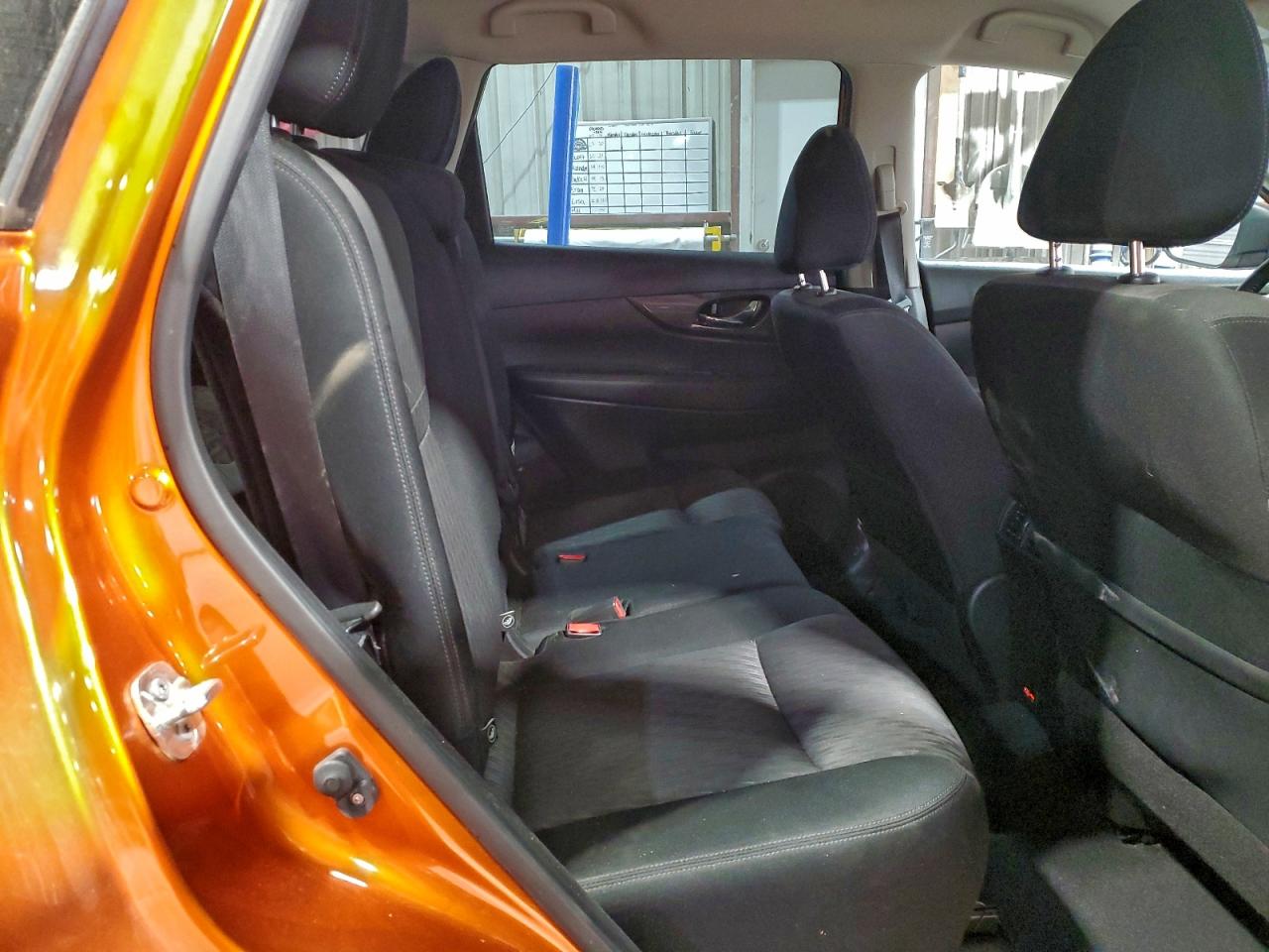 2020 NISSAN ROGUE S photo 11