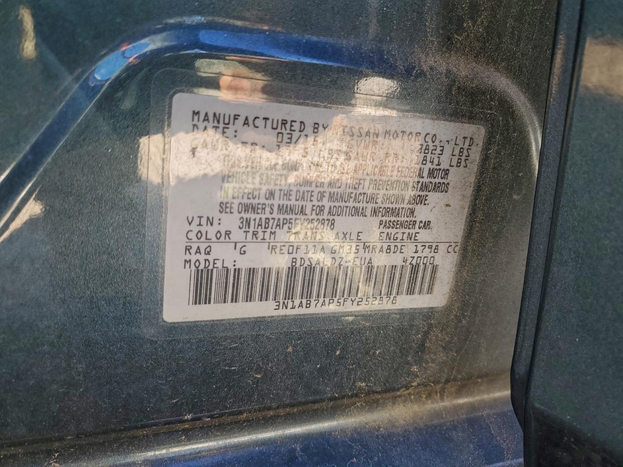 2015 NISSAN SENTRA S photo 12