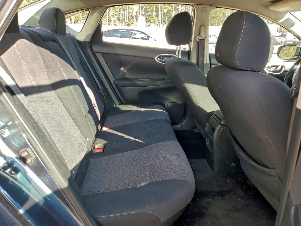 2015 NISSAN SENTRA S photo 10