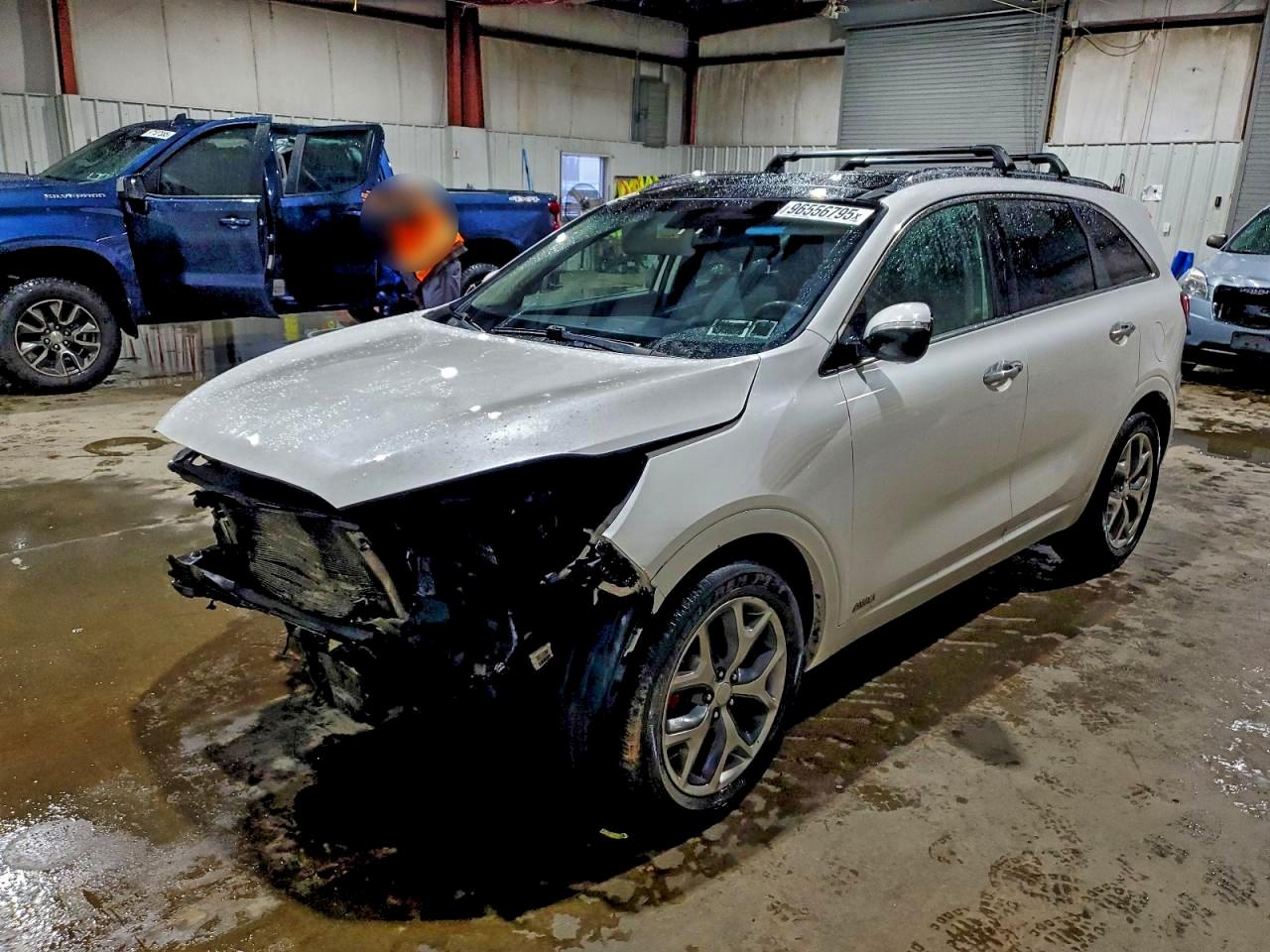 2016 KIA SORENTO