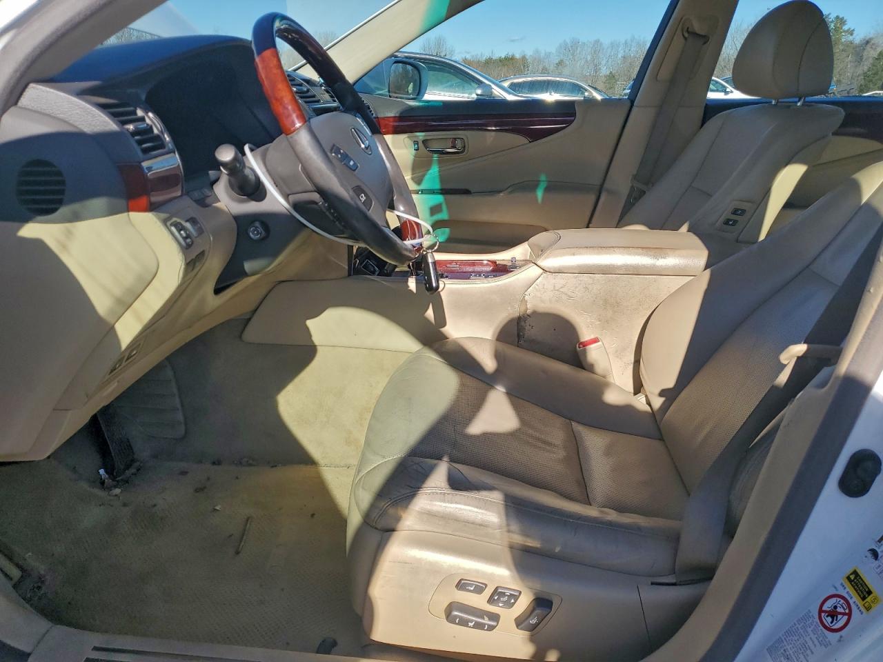 2007 LEXUS LS 460 photo 7
