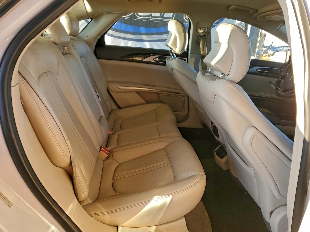 2016 LINCOLN MKZ HYBRID photo 10