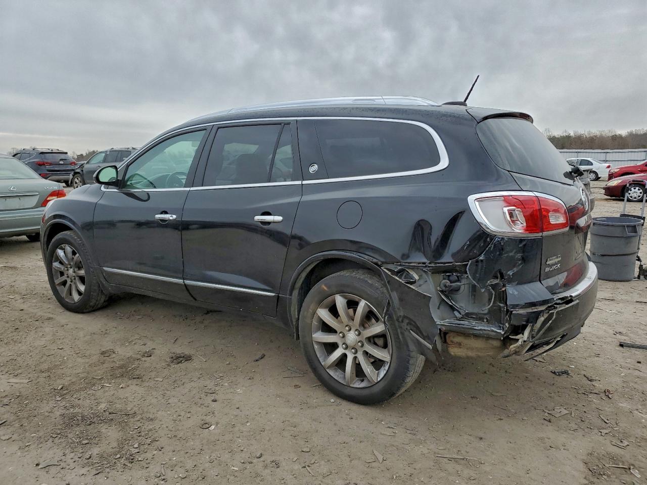 2016 BUICK ENCLAVE photo 2