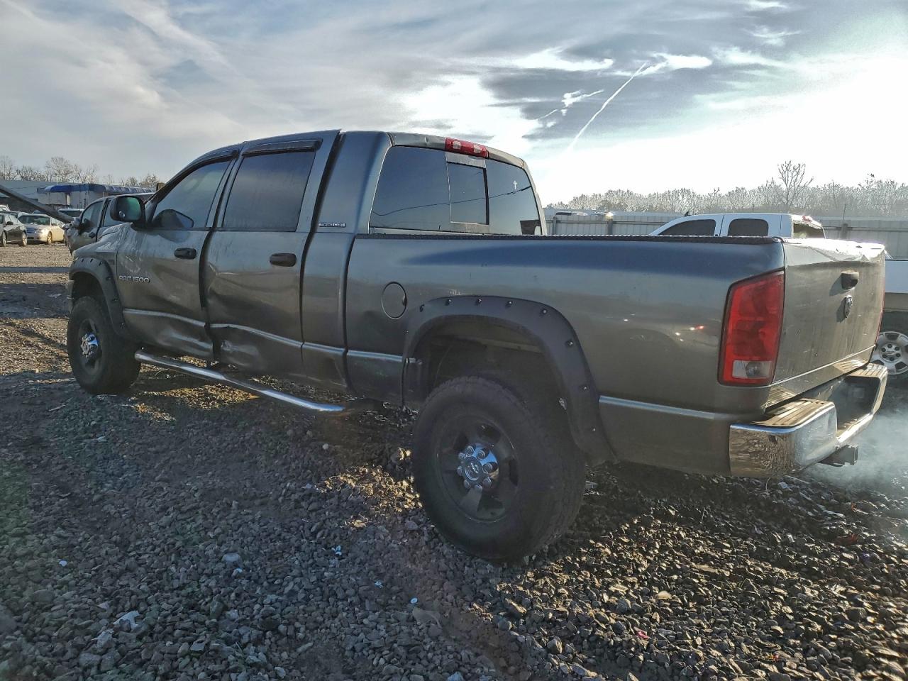 2006 DODGE RAM 1500 photo 2