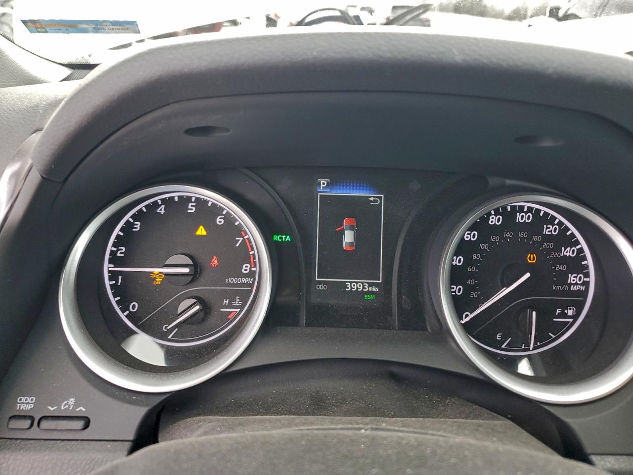 2024 TOYOTA CAMRY LE photo 9