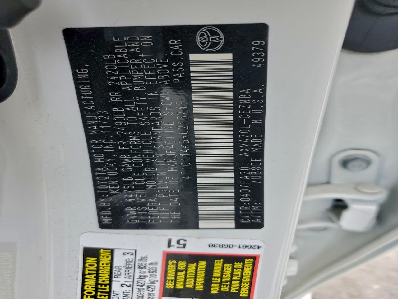 2024 TOYOTA CAMRY LE photo 13