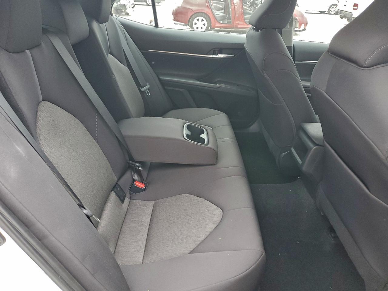2024 TOYOTA CAMRY LE photo 10