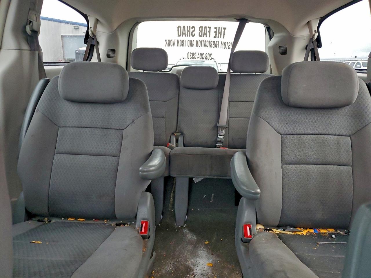 2010 CHRYSLER TOWN & COUNTRY TOURING photo 10