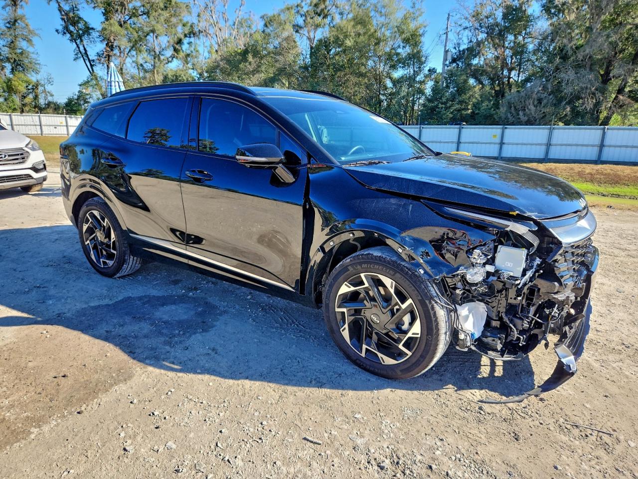 2025 KIA SPORTAGE SX PRESTIGE photo 4
