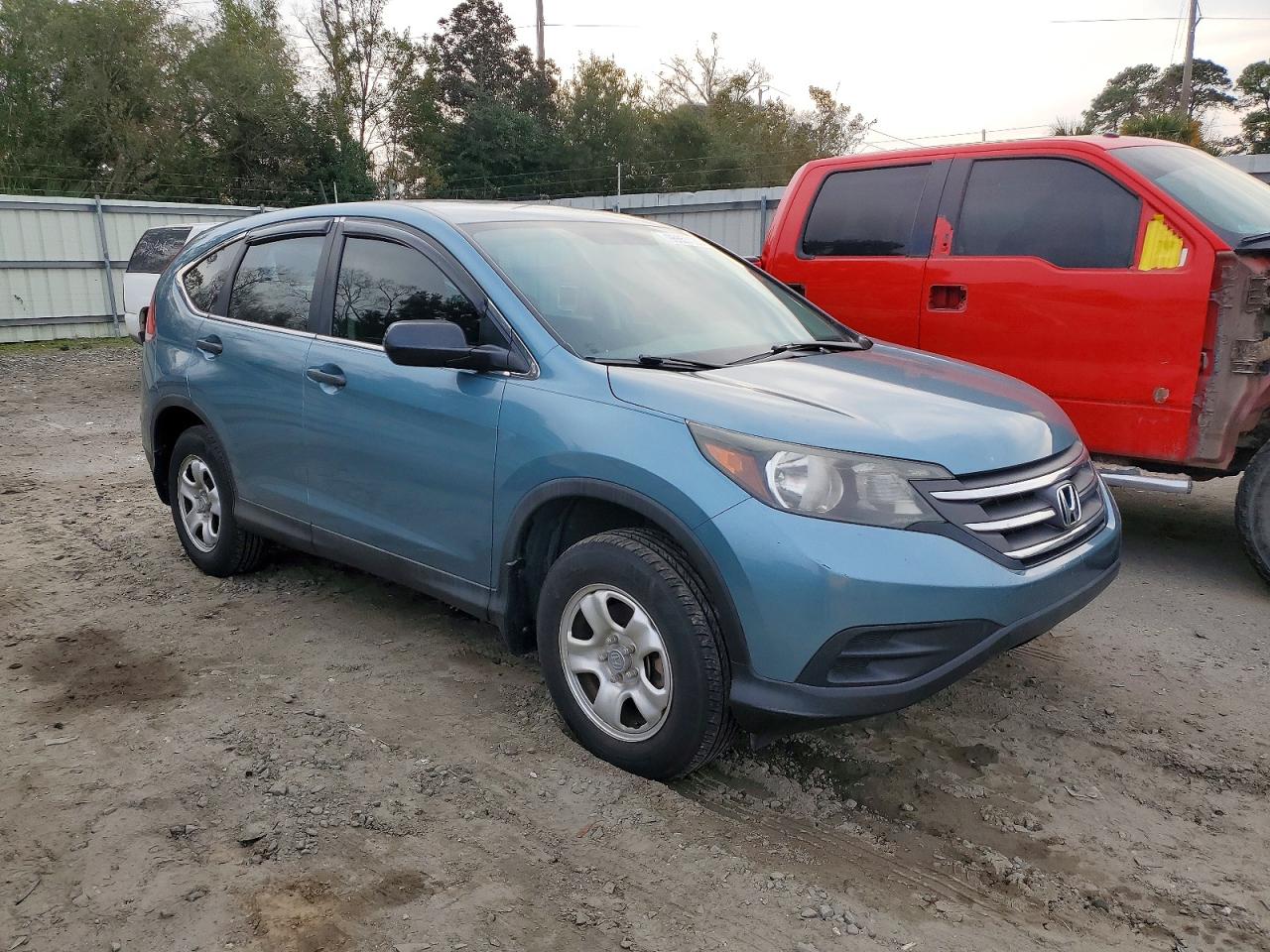 2014 HONDA CR-V LX photo 4